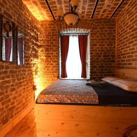 Turkish Hammam 3 Bedroom Historical Flat 3 Ac Apartman Isztambul