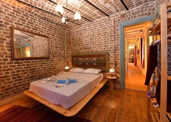 Turkish Hammam 3 Bedroom Historical Flat 3 Ac Apartment *