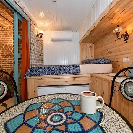 Turkish Hammam 3 Bedroom Historical Flat 3 Ac Apartman