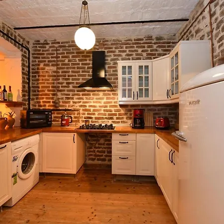 Turkish Hammam 3 Bedroom Historical Flat 3 Ac *