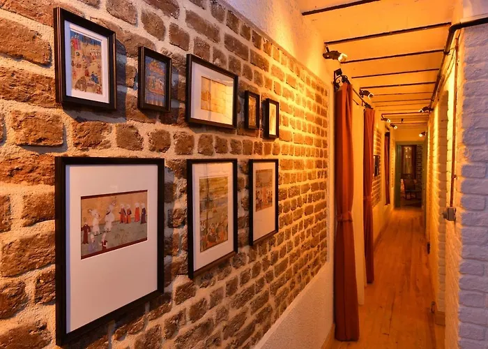 Turkish Hammam 3 Bedroom Historical Flat 3 Ac Apartmán *