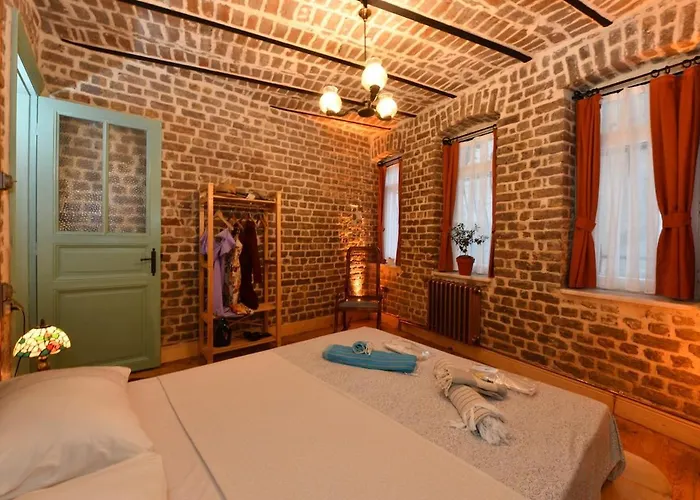 Turkish Hammam 3 Bedroom Historical Flat 3 Ac * Estambul