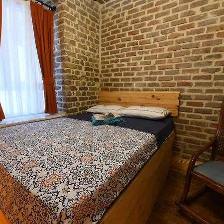 Turkish Hammam 3 Bedroom Historical Flat 3 Ac